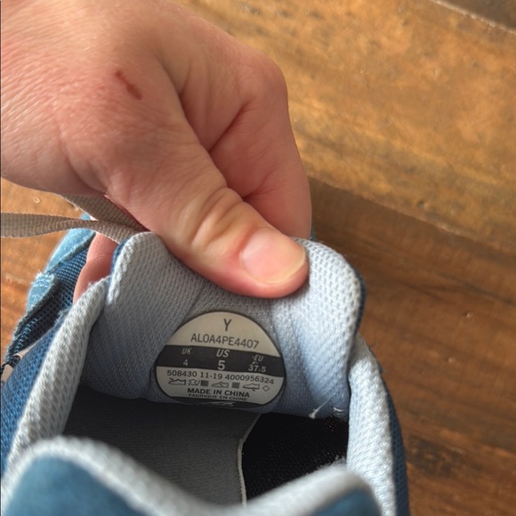 Altra Kids Kokiri Sneaker - Navy - Picture 2 of 7